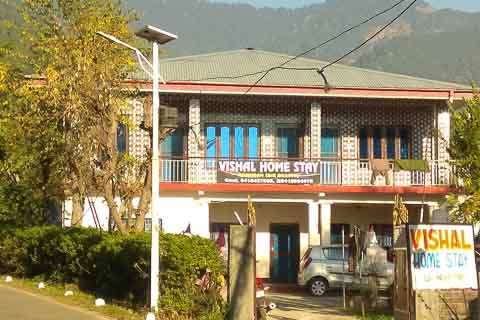 Vishal Homestay bir